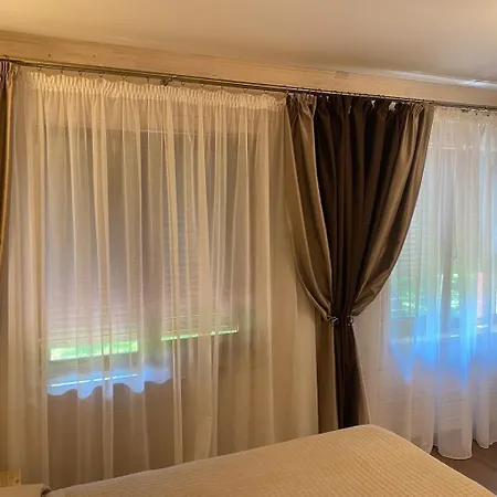 Gloria будинок повністю דירה